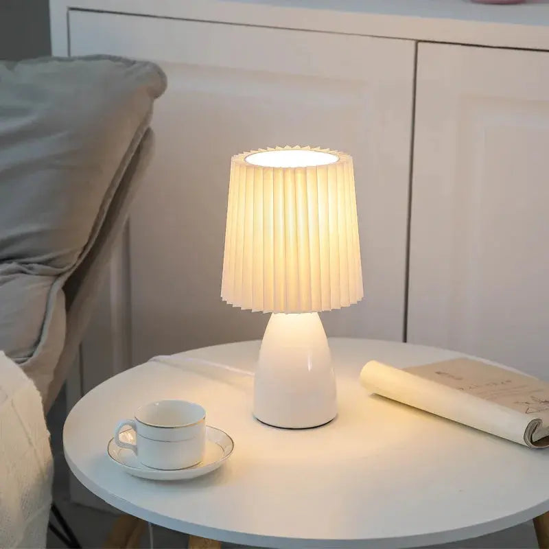 Lampe de chevet - Céramique - Style Coréen, Abat-jour Plissé Lampadia
