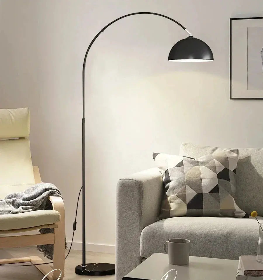 Lampe de chevet - Lampadaire Arc Design Nordique - Base en marbre, abat-jour doré, style moderne, E27, 11-15W Lampadia