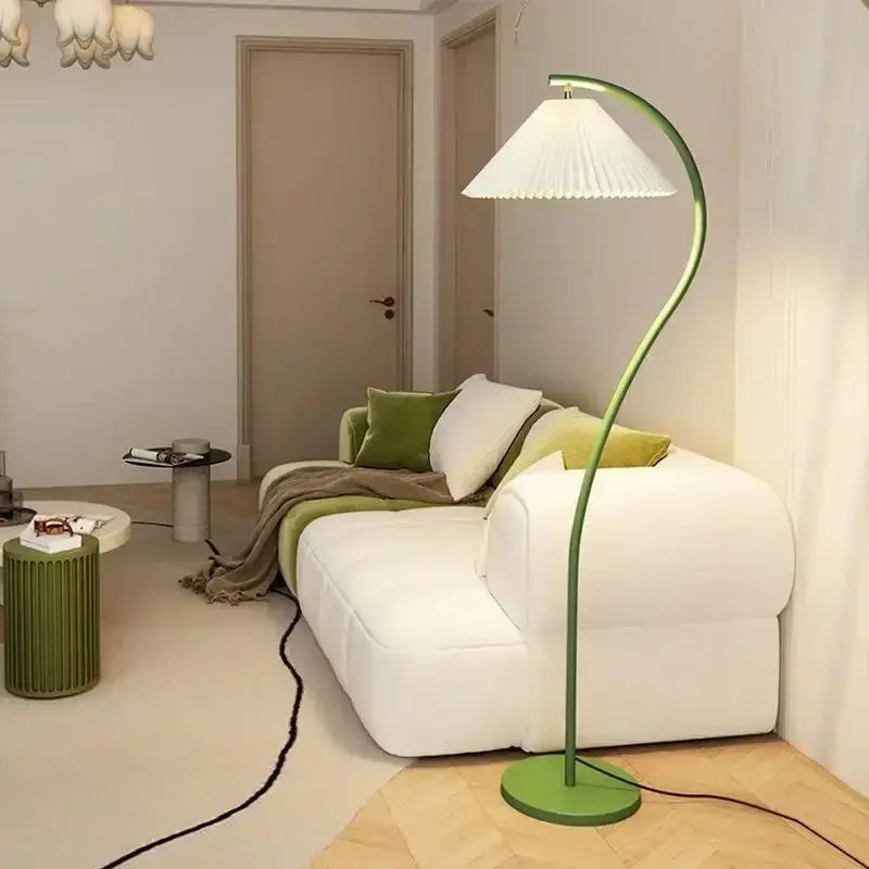 Lampe de chevet Plissé en Bois Massif - Abat-jour en Tissu Lampa-dia