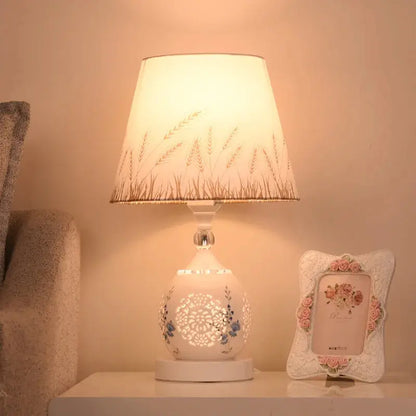 Lampe de chevet - Cristal Européen  - Design Élégant, Abat-jour en Tissu Lampadia