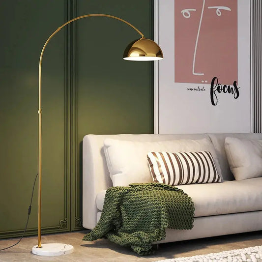 Lampe de chevet - Lampadaire Arc Design Nordique - Base en marbre, abat-jour doré, style moderne, E27, 11-15W Lampadia