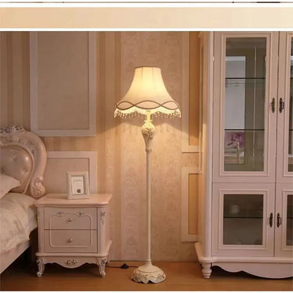 Lampe de chevet - Lampadaire - Style Contemporain, Abat-jour en Tissu Lampadia