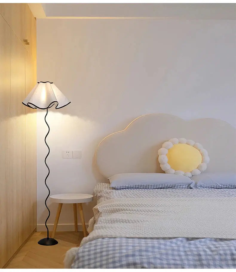 Lampe de chevet - Nordique "Atmosphère Ins" - Art floral en tissu, LED 27 Lampadia