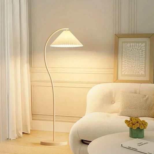 Lampe de chevet Plissé en Bois Massif - Abat-jour en Tissu Lampa-dia