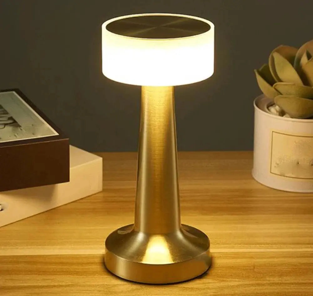 Lampe de chevet Sans Fil Dorée avec Capteur Tactile - Rechargeable, Variable, LED, Alliage et Aluminium, 3 Niveaux de Variation, Alimentation USB Lampadia