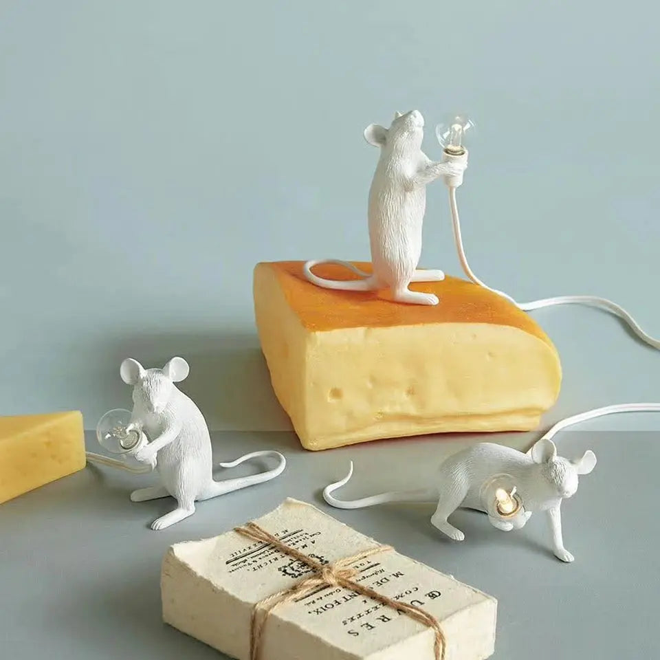 Lampe de chevet - Souris Décorative - Style Art Déco, Résine, E12, USB, 5V, 3 Modèles (Assis, Debout, Couché) Lampadia