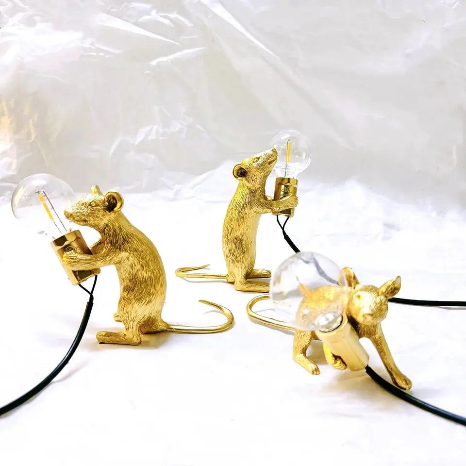 Lampe de chevet - Souris Décorative - Style Art Déco, Résine, E12, USB, 5V, 3 Modèles (Assis, Debout, Couché) Lampadia