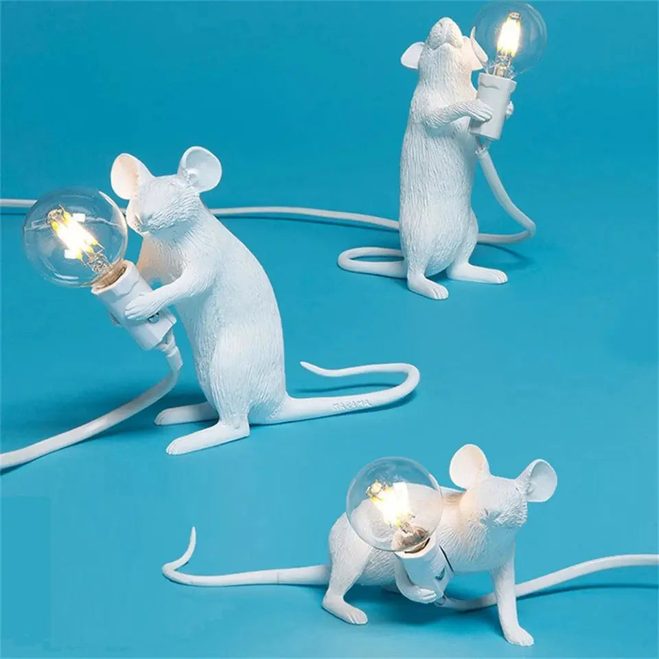 Lampe de chevet - Souris Décorative - Style Art Déco, Résine, E12, USB, 5V, 3 Modèles (Assis, Debout, Couché) Lampadia