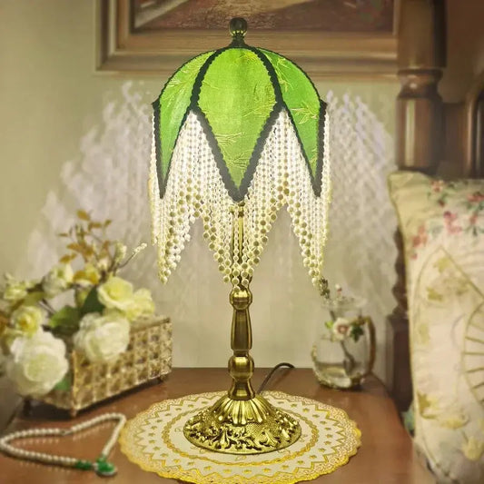 Lampe de chevet à Franges Rétro Française SANDYHA - Abat-jour en Tissu à Motifs Verts, Franges Perlées, Lampe de Chevet Chambre Princesse, Décoration de Salon Lampadia